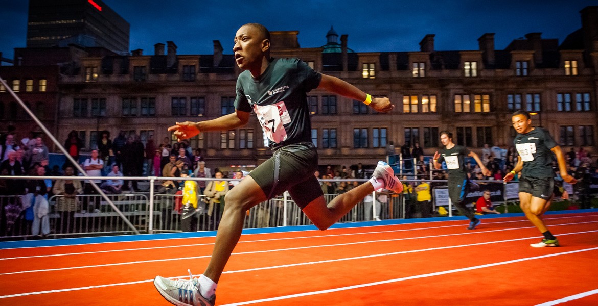Undefeated HS Wrestler Throws Match to Opponent with Special Needs